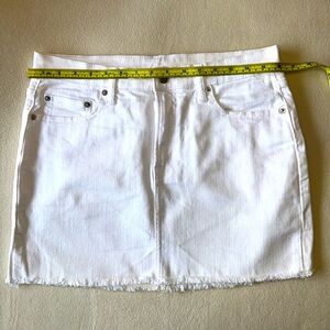 WHITE JEANS MINI SKIRT, size 27